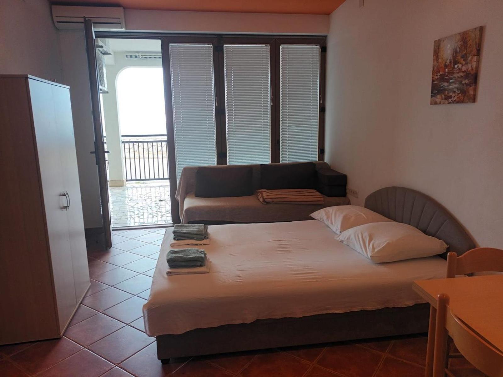 Vuke Apartments Сень Екстер'єр фото