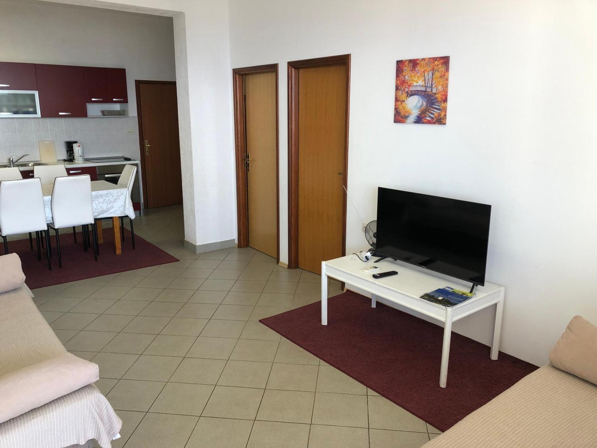Vuke Apartments Сень Екстер'єр фото