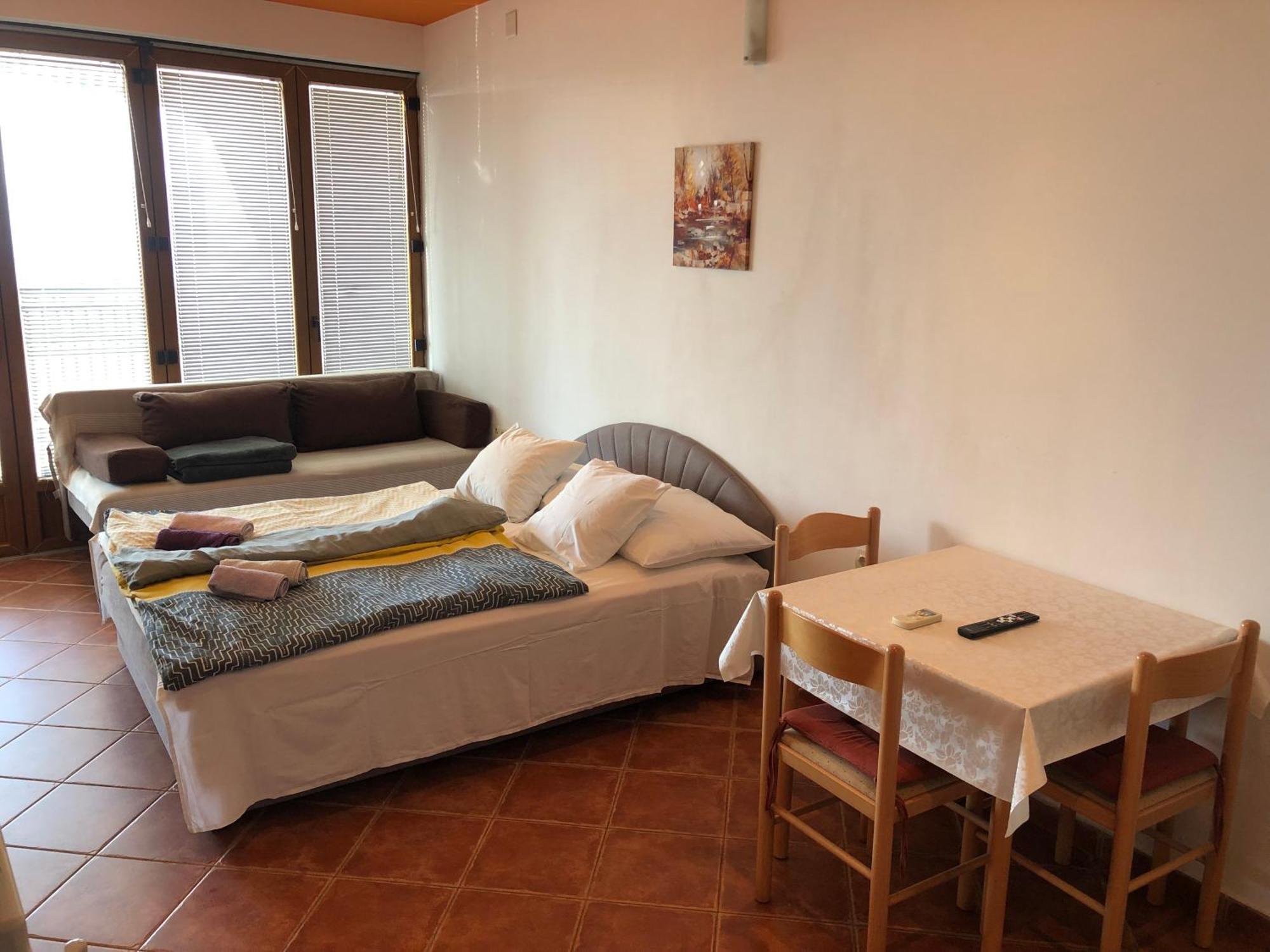 Vuke Apartments Сень Екстер'єр фото