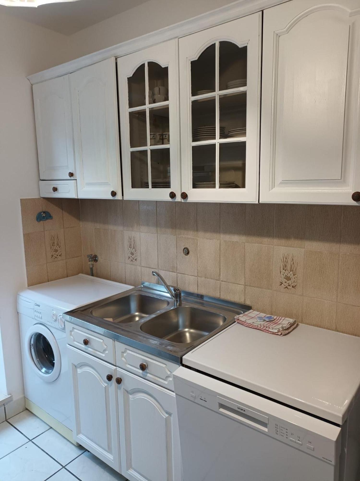 Vuke Apartments Сень Екстер'єр фото
